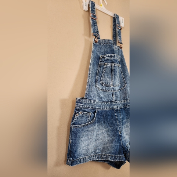 Zara Overalls TRF Blue Denim Womens Shorts Size L With Zipper On The Side - Picture 11 of 16